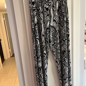 Black and White Abstract Swirl Pattern Casual Pants Pleated Wide Leg Stretchy